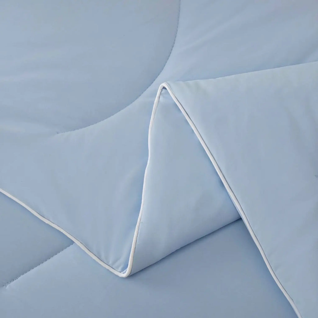 CGK | Coolcloud Comforter - Cooling Comforter for Hot Sleepers - Summer Comforter with Dual-Sided Cool Tech - Soft, Breathable Cold Blanket for Sleeping